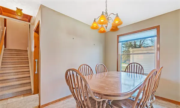 143 Peel ST, Barrie, ON L4M 3L7