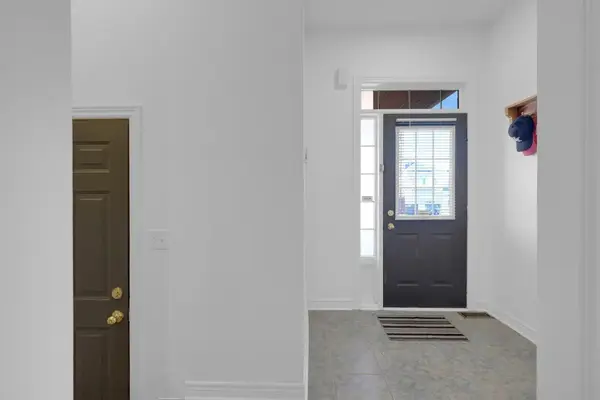 53 Silent Pond CRES, Brampton, ON L6V 4S9