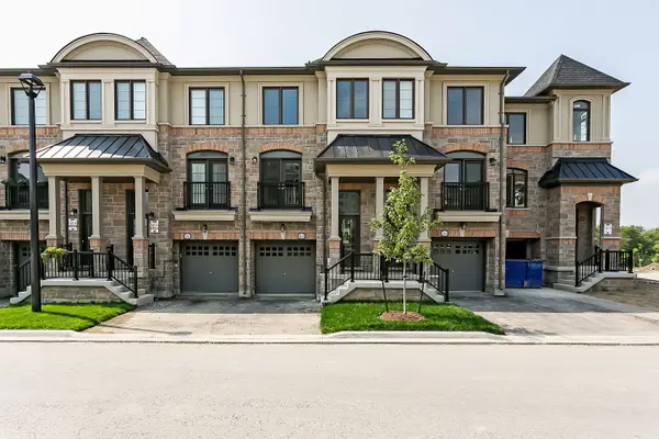 1094 Beachcomber RD, Mississauga, ON L5G 0B1