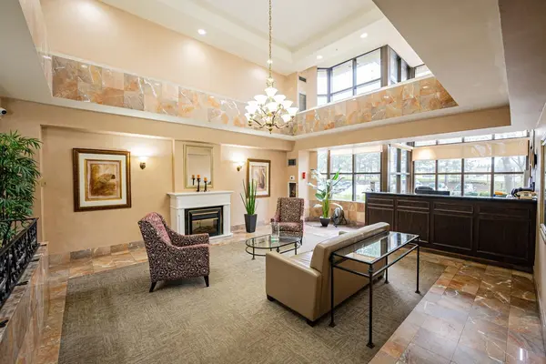 5 Lisa ST #1404, Brampton, ON L6T 4T4