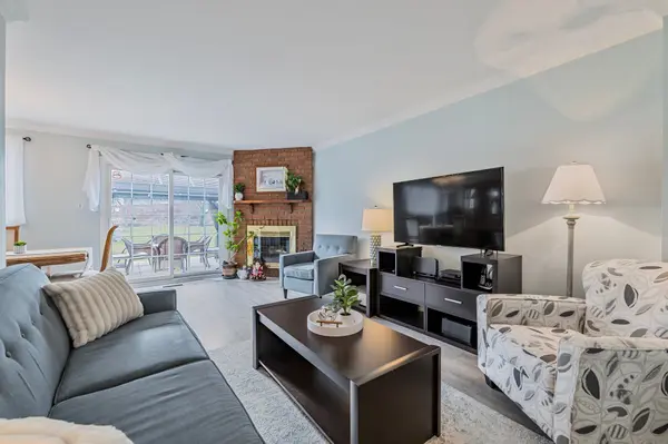 40 Crenshaw CT, Brampton, ON L6Z 1W9