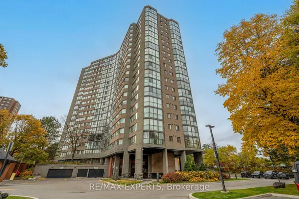 40 Richview RD #1103, Toronto W09, ON M9A 5C1