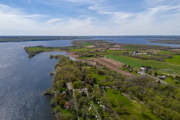 10346 Loyalist Pkwy, Greater Napanee, ON K0H 1G0