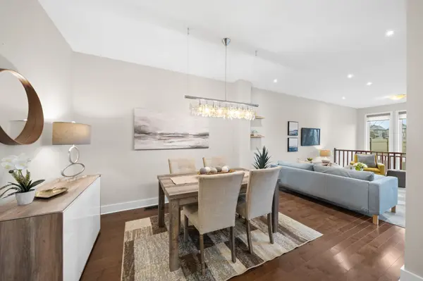 278 Fergus CRES, Barrhaven, ON K2J 3L7