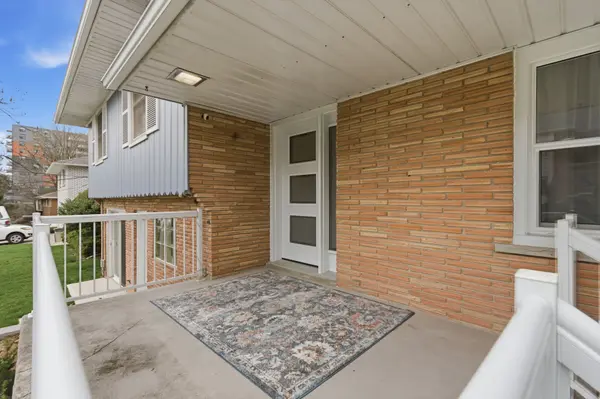 50 Barton ST, Hamilton, ON L9H 1N8