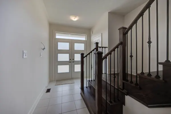 154 ATTWATER DR, Cambridge, ON N1T 0G5