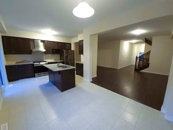 15 Copeman AVE, Brantford, ON N3V 0B3