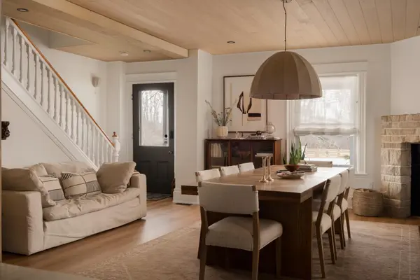 709 Old Milford RD, Prince Edward County, ON K0K 2T0