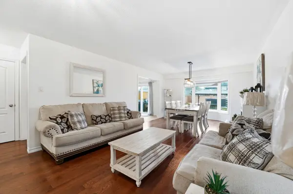 420 Armstrong ST W, North Perth, ON N4W 0E6