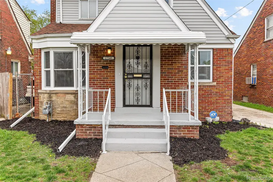 17548 Freeland ST, Detroit, MI 48235
