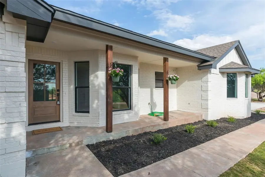 170 County Road 695, Buffalo Gap, TX 79508