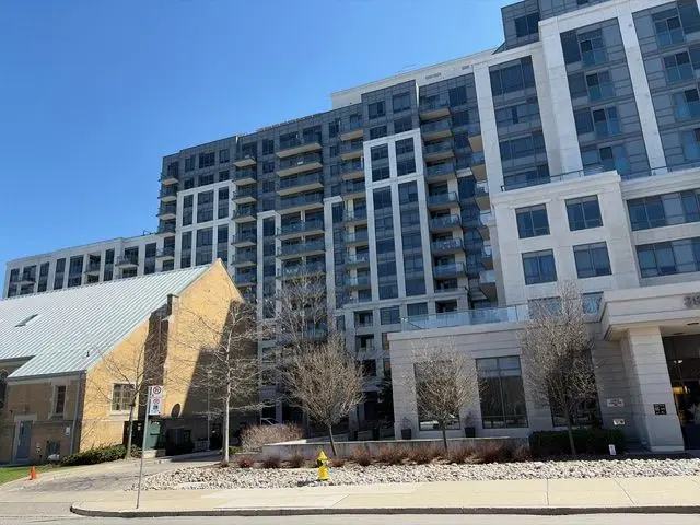 35 Saranac BLVD #224, Toronto C04, ON M6A 2G4