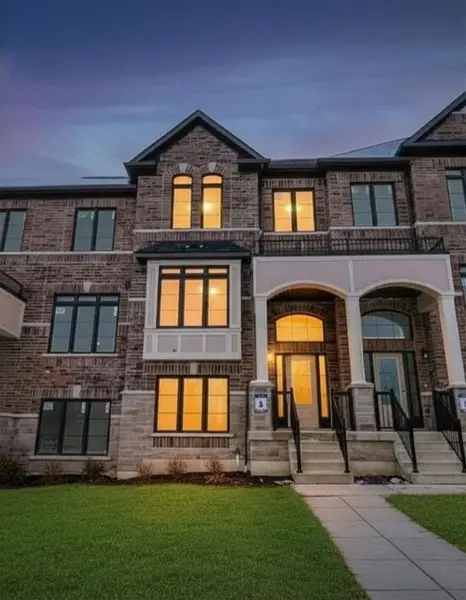 1227 Corm ST #(Unit 6), Innisfil, ON L9S 4T9