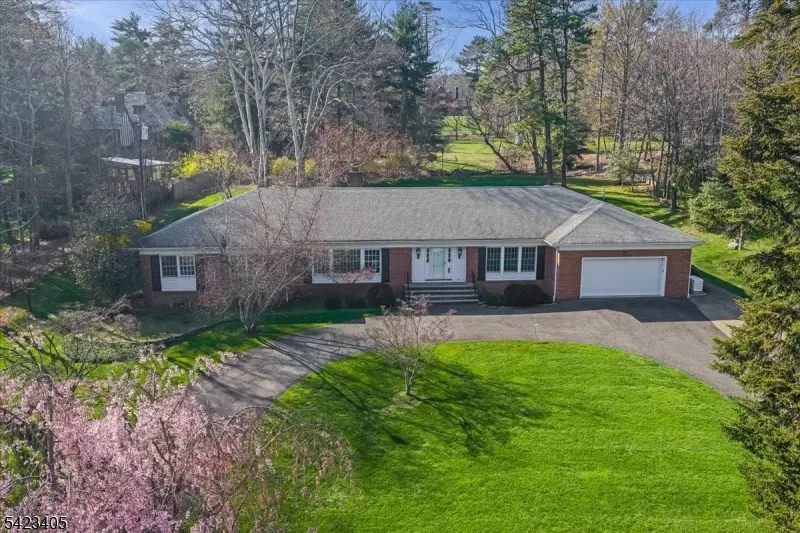 5 Edgehill Rd, West Orange Twp., NJ 07052