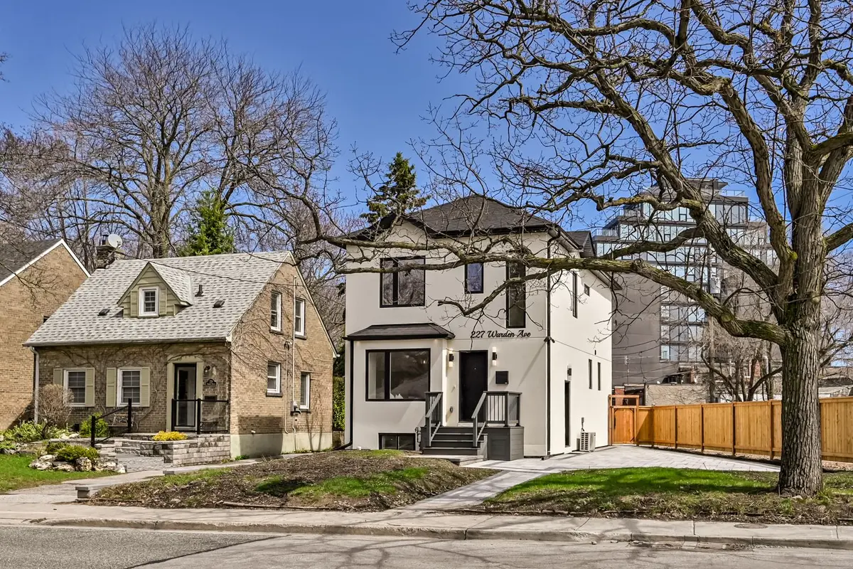 227 Warden AVE, Toronto E06, ON M1N 2Z6