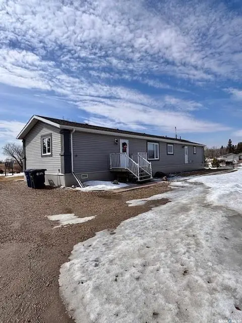 18 Burgess STREET, Fleming, SK S0G 1R0