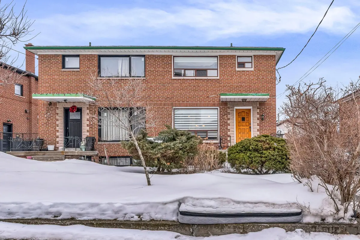 5 Woodenhill CT #Bsmt, Toronto W03, ON M6M 1K8