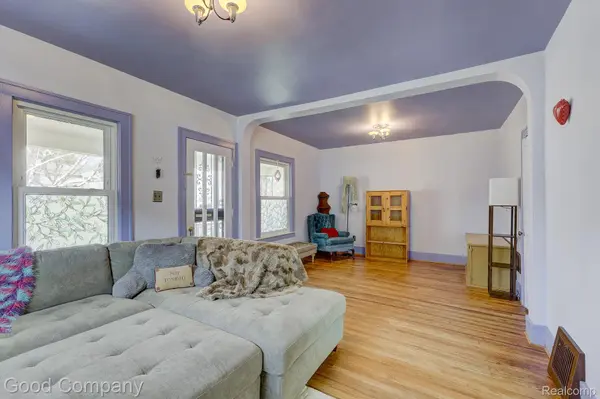 350 Vester ST, Ferndale, MI 48220