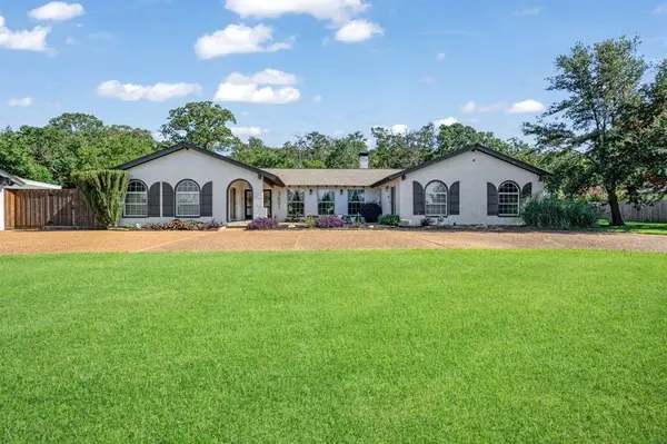 3601 Holly Street, Denison, TX 75020