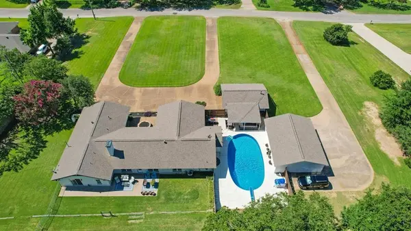 3601 Holly Street, Denison, TX 75020