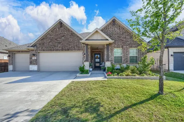 411 Spirehaven Drive, Fate, TX 75087