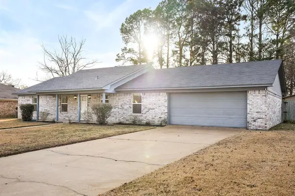 104 Kimberly Street, Sulphur Springs, TX 75482