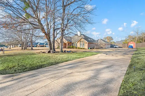 1000 Raven Bend Court, Southlake, TX 76092