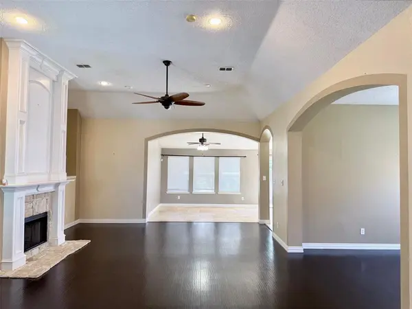 2607 Ridgeoak Trail, Mansfield, TX 76063
