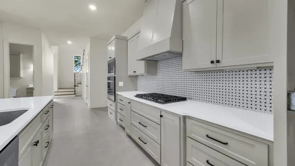 208 Park Villa Lane, Aledo, TX 76008