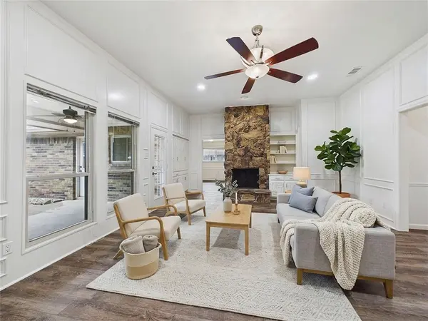 2604 Timberleaf Drive, Carrollton, TX 75006