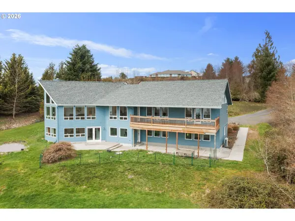 211 BASSWOOD DR, Silver Lake, WA 98645