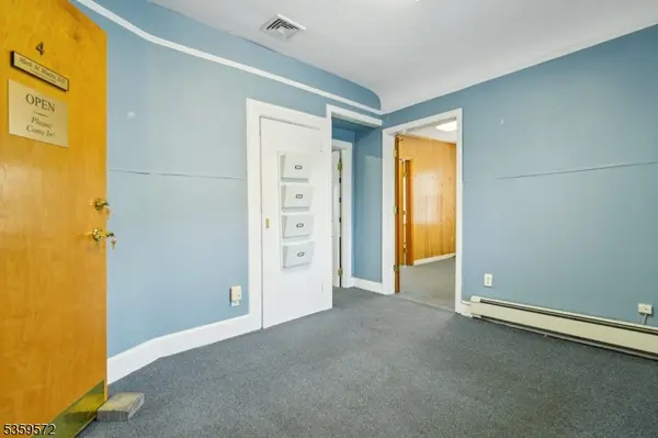 26 Millburn Ave, Springfield Twp., NJ 07081