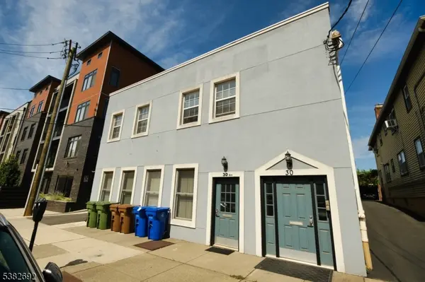 30 W Price St, Linden City, NJ 07036