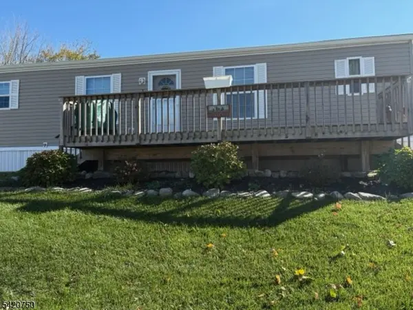 11 Zimmer Drive, Franklin Boro, NJ 07416