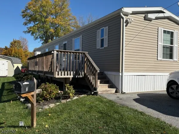 11 Zimmer Drive, Franklin Boro, NJ 07416