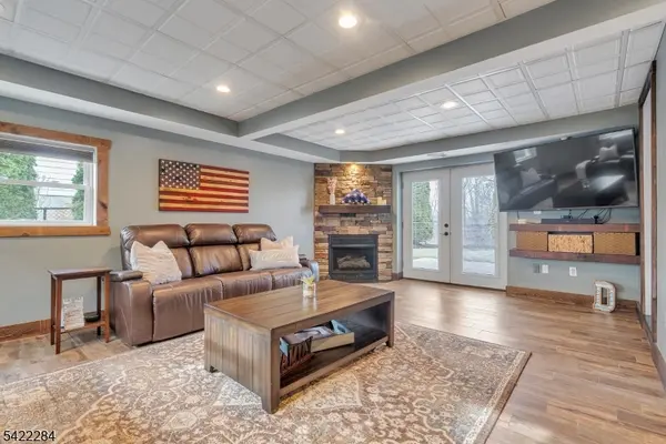 85 Larsen Rd, West Milford Twp., NJ 07480