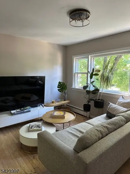 546 4th Ave #2, Garwood Boro, NJ 07027