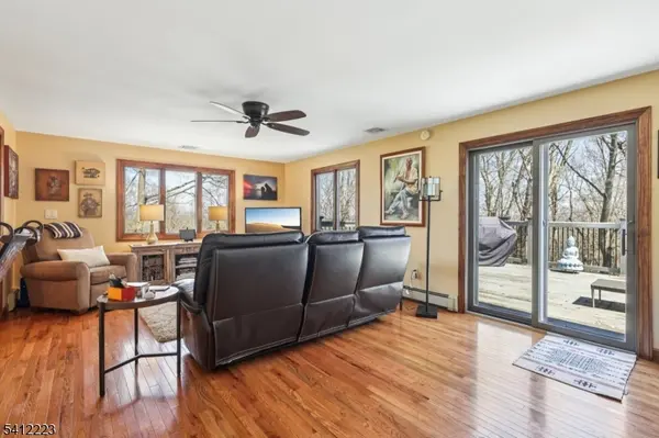 191 Hillcrest Ave, Hawthorne Boro, NJ 07506