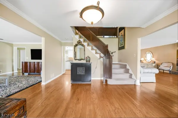 13 Flanders Drive, Montville Twp., NJ 07045