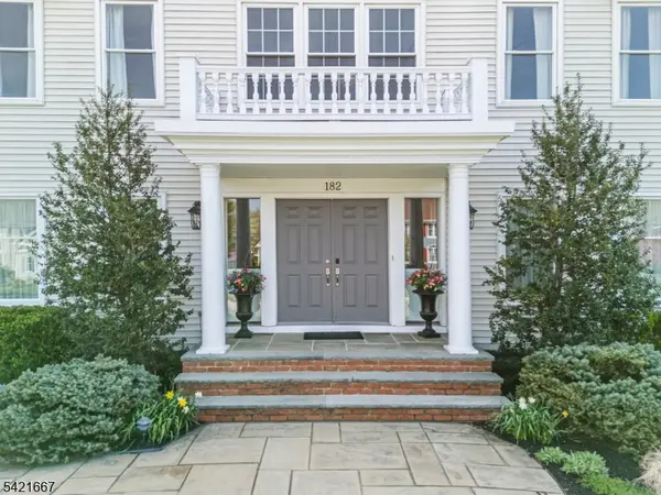 182 Beaumonte Way, Bridgewater Twp., NJ 08807