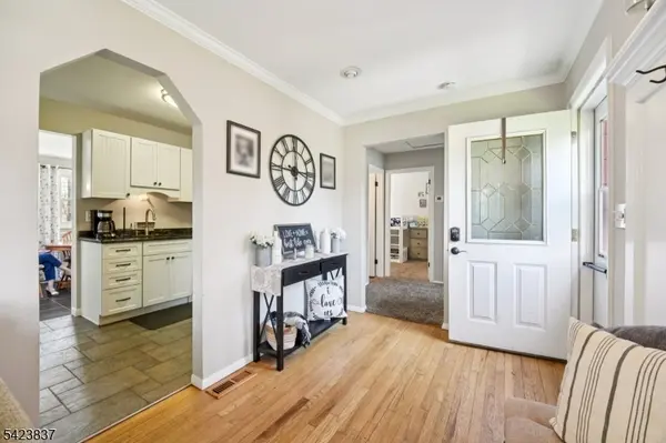 9 Cottonwood Ct, Hardyston Twp., NJ 07460