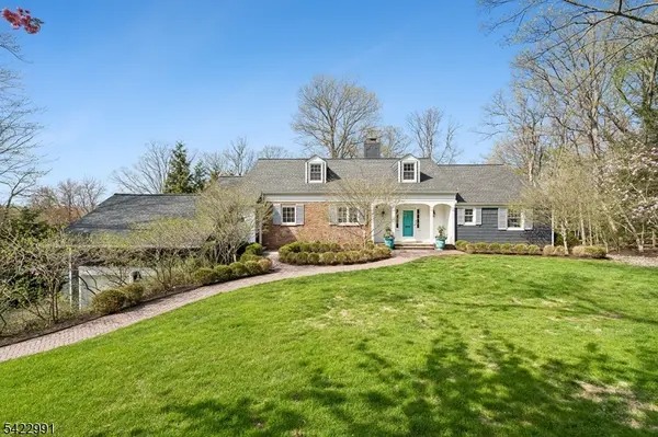 18 Devon Rd, Summit City, NJ 07901