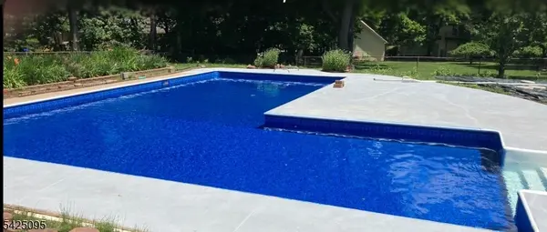 5 Fowler Pl, Montville Twp., NJ 07045