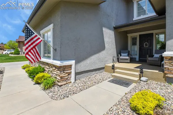 2512 Willow Glen DR, Colorado Springs, CO 80920