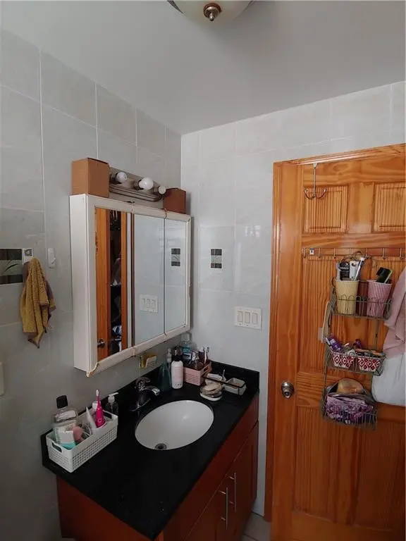 1539 West 5th ST, Brooklyn, NY 11204