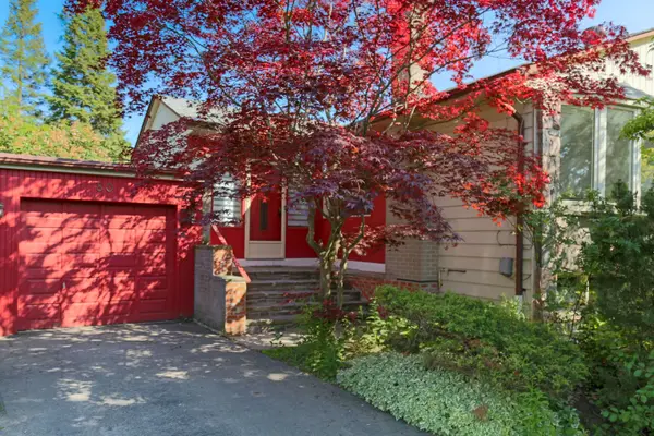 80 Berkinshaw CRES, Toronto C13, ON M3B 2T2