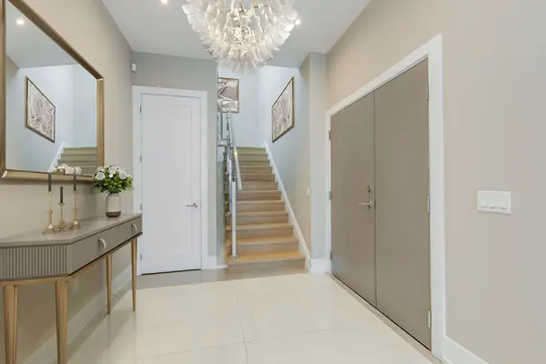 99 John ST #4801, Toronto C01, ON M5V 0S6