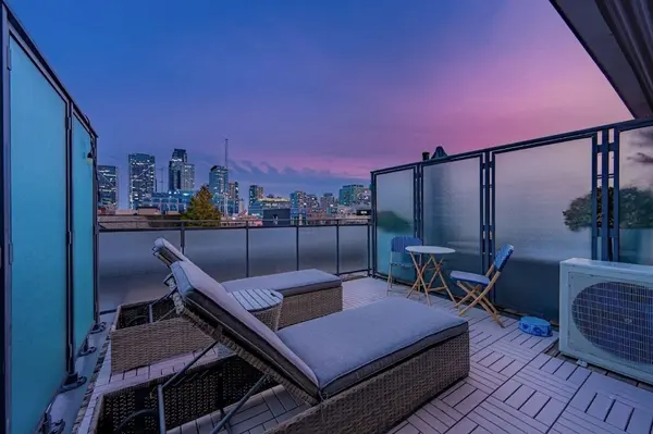 845 Richmond ST W, Toronto C01, ON M6J 1E2