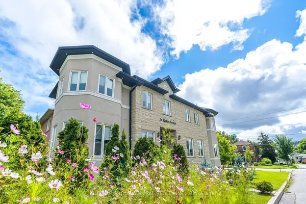 24 Ranee AVE, Toronto C04, ON M6A 1M6