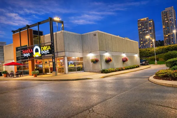 35 William Kitchen RD, Toronto E04, ON M1P 5B7